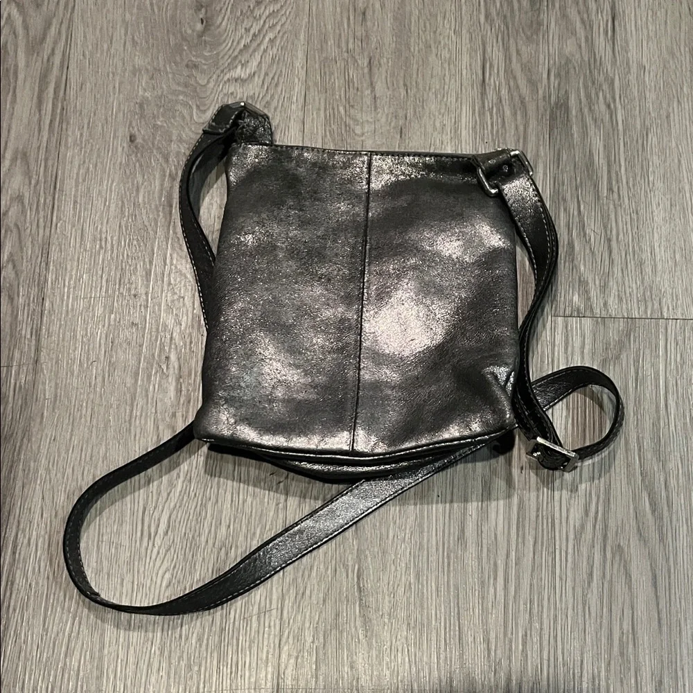 N/A stylish metallic